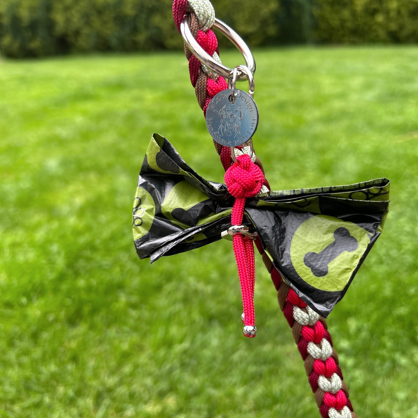 Kotbeutelhalter Paracord