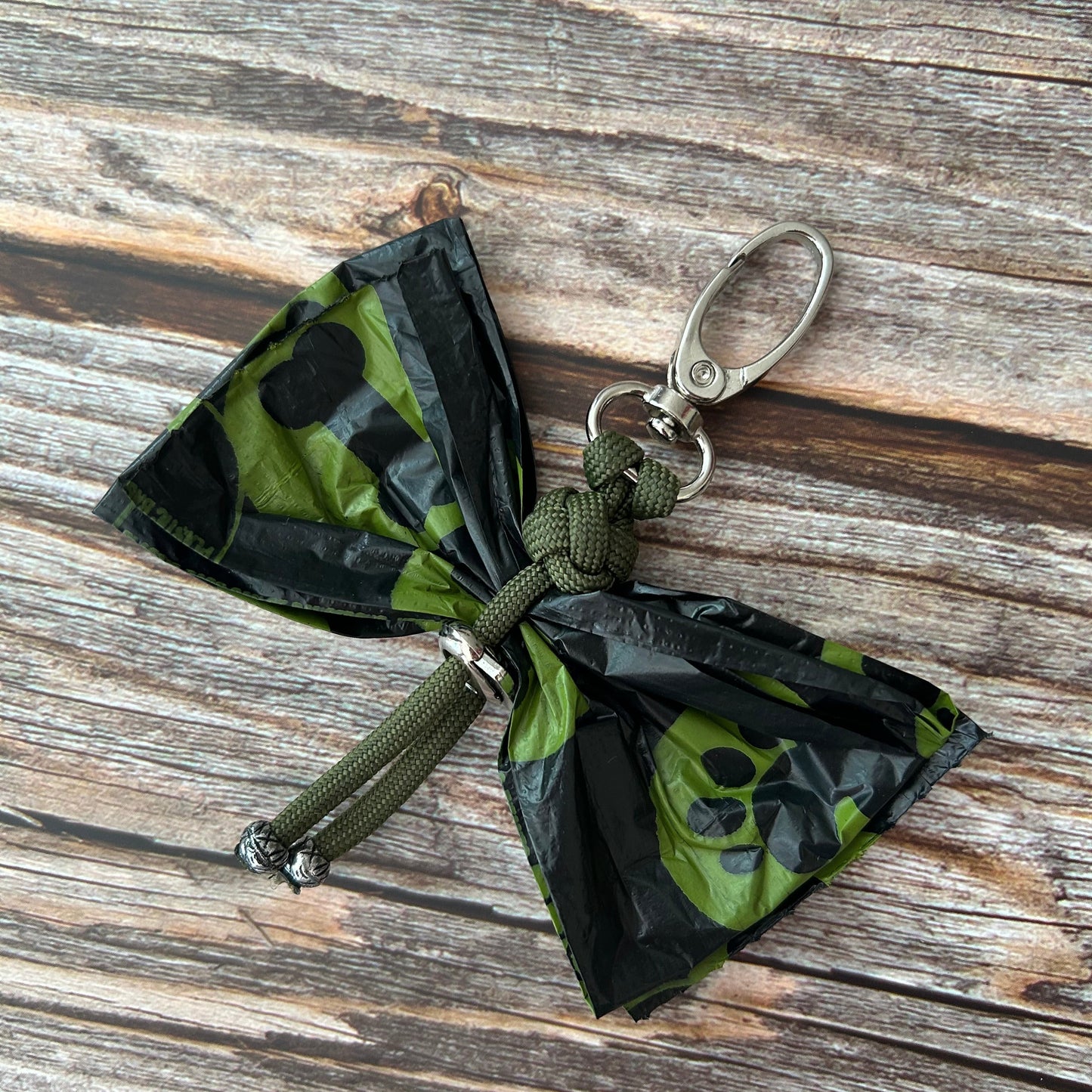 Kotbeutelhalter Paracord